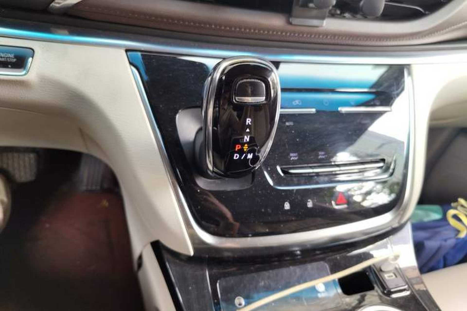 Used Buick GL8 2023 Land Executive Class Comfort Model Gear Lever