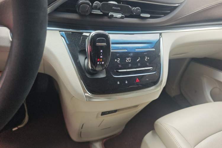 Used Buick GL8 2023 Land Executive Class Comfort Model Gear Lever