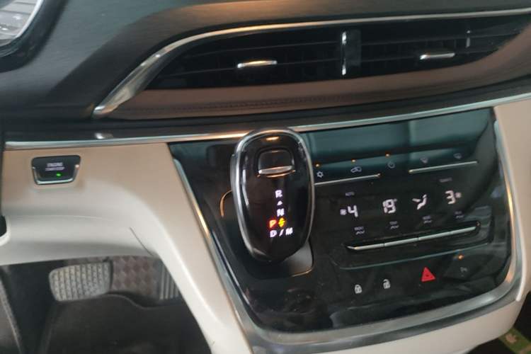 Used Buick GL8 2023 Land Executive Class Smart Enjoyment Model Gear Lever