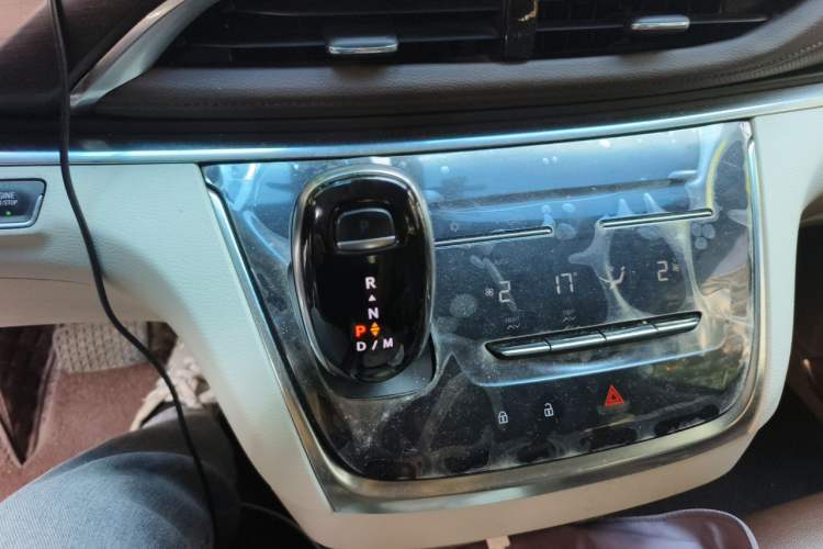 Used Buick GL8 2023 Land Executive Class Smart Enjoyment Model Gear Lever