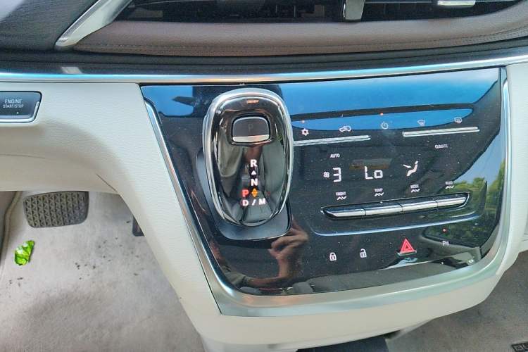 Used Buick GL8 2023 Land Executive Class Comfort Model Gear Lever
