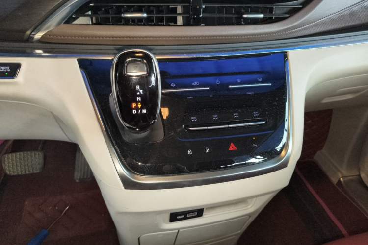 Used Buick GL8 2023 Land Executive Class Smart Enjoyment Model Gear Lever