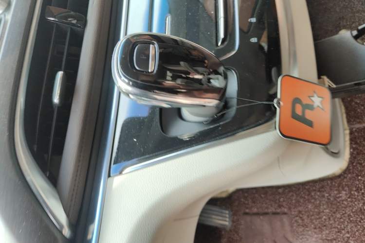 Used Buick GL8 2023 Land Executive Class 652T Luxury Model Gear Lever