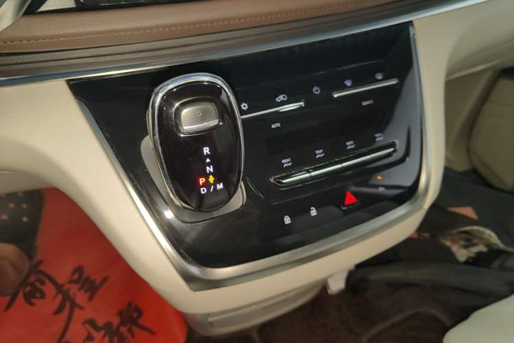 Used Buick GL8 2023 Land Executive Class Smart Enjoyment Model Gear Lever