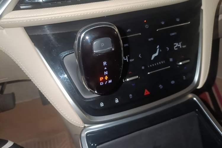 Used Buick GL8 2023 ES Lu Zun Luxury Model Gear Lever
