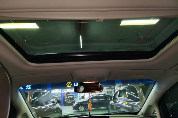 Used Buick GL8 2023 Land Executive Class 652T Luxury Model Headliner
