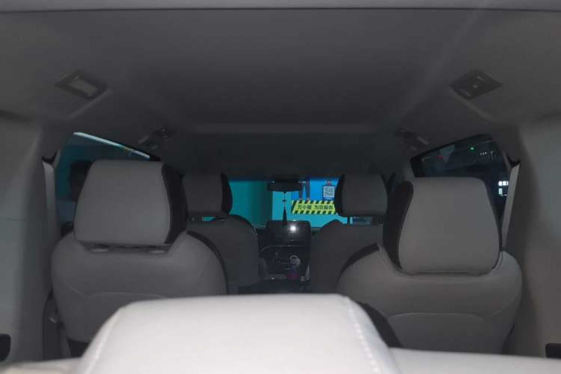 Used Buick GL8 2023 Land Executive Class Smart Enjoyment Model Headliner