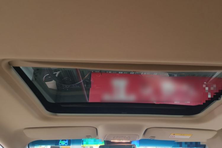Used Buick GL8 2023 Facelifted Land Cruiser Executive Luxury Version Headliner