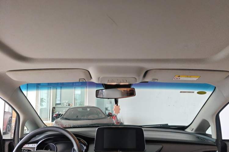 Used Buick GL8 2023 Land Executive Class Comfort Model Headliner