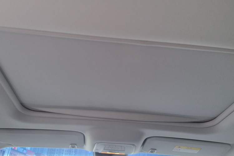 Used Buick GL8 2023 Land Executive Class 652T Luxury Model Headliner