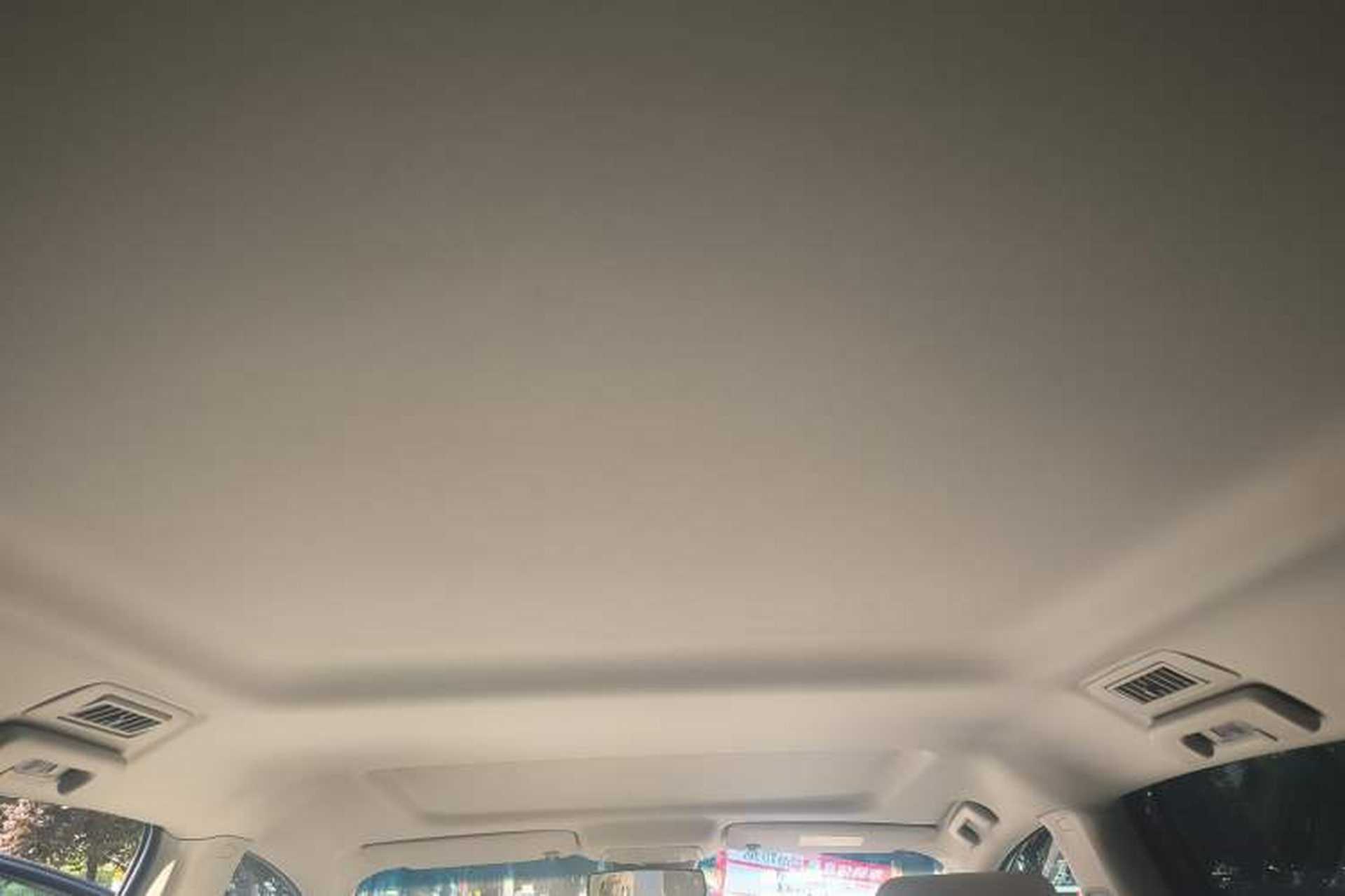 Used Buick GL8 2023 Land Executive Class Smart Enjoyment Model Headliner