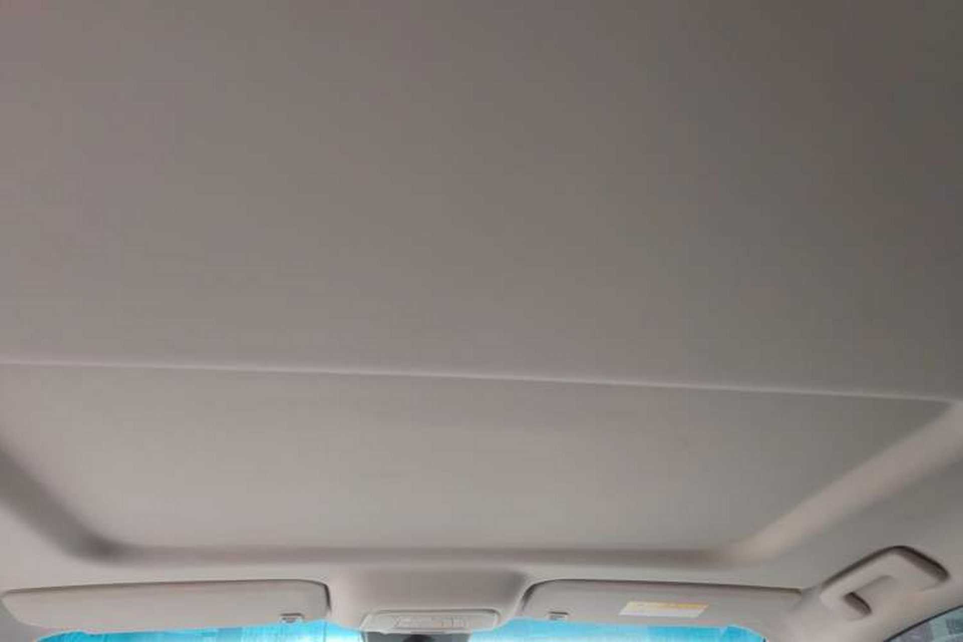 Used Buick GL8 2023 Land Executive Class Smart Enjoyment Model Headliner