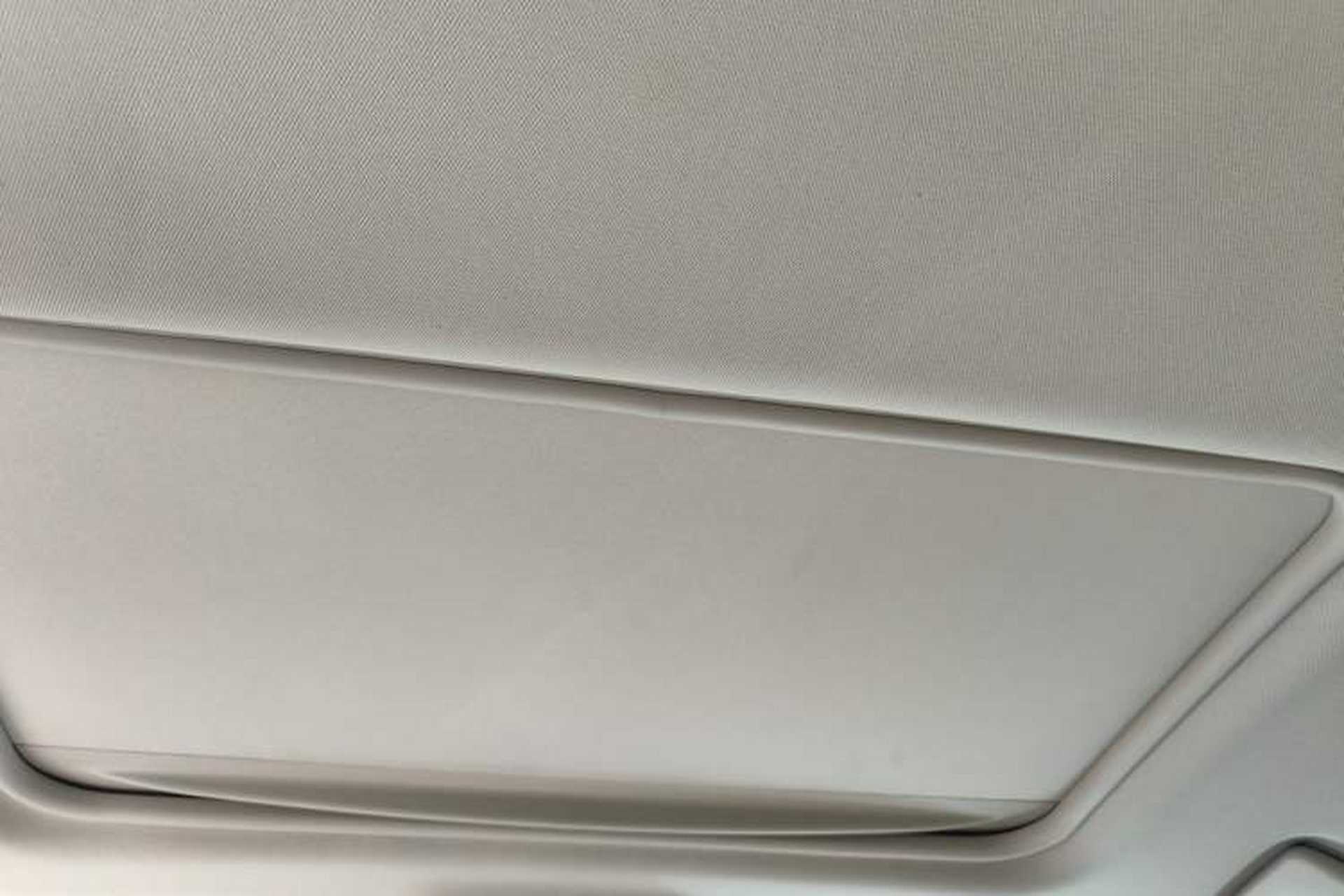 Used Buick GL8 2023 Land Executive Class 652T Luxury Model Headliner