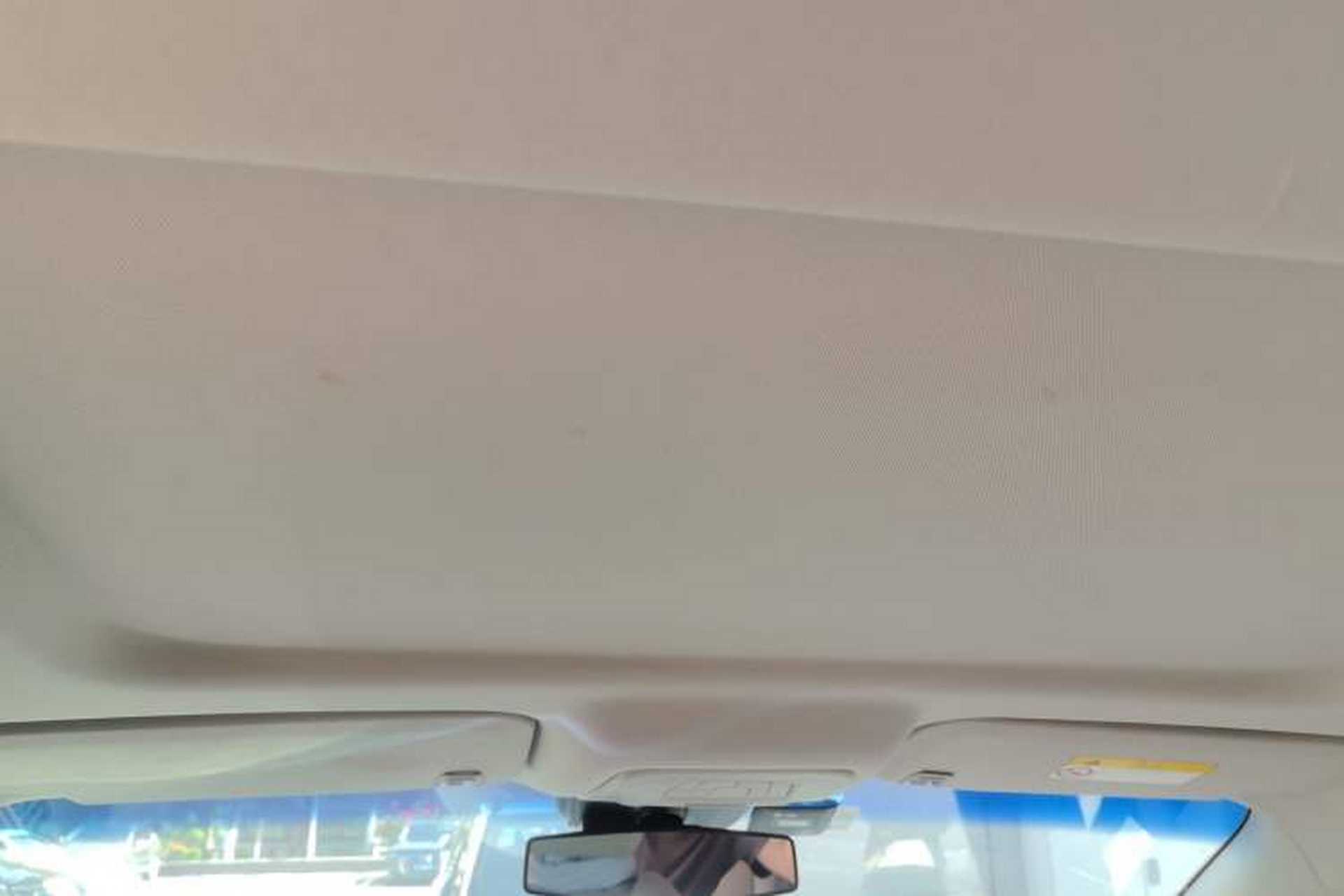 Used Buick GL8 2023 Land Executive Class Smart Enjoyment Model Headliner