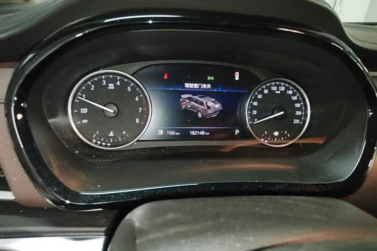 Used Buick GL8 2023 Land Executive Class Smart Enjoyment Model Instrument Cluster