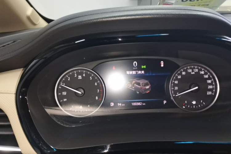 Used Buick GL8 2023 Facelifted Land Cruiser Executive Luxury Version Instrument Cluster