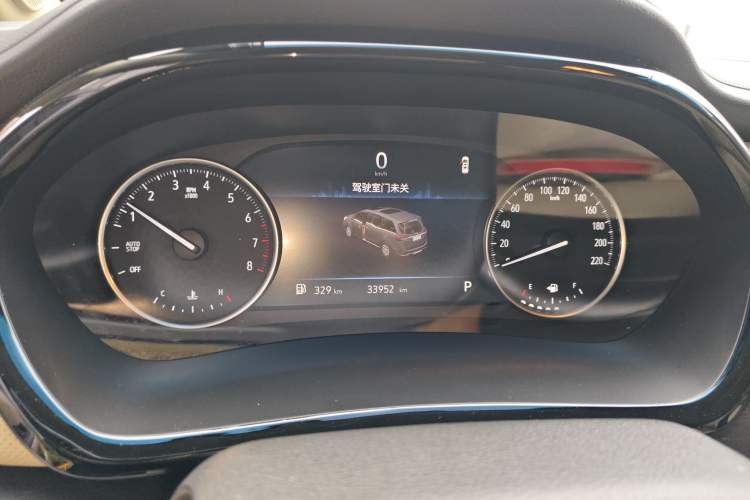 Used Buick GL8 2023 Facelifted Land Cruiser Executive Luxury Version Instrument Cluster
