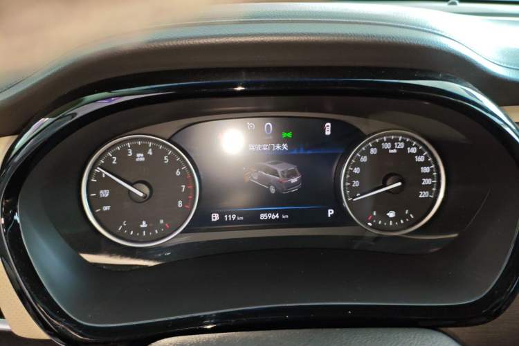 Used Buick GL8 2023 Facelifted Land Cruiser Executive Luxury Version Instrument Cluster