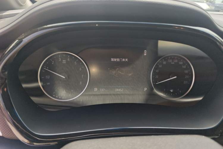 Used Buick GL8 2023 Land Executive Class Comfort Model Instrument Cluster