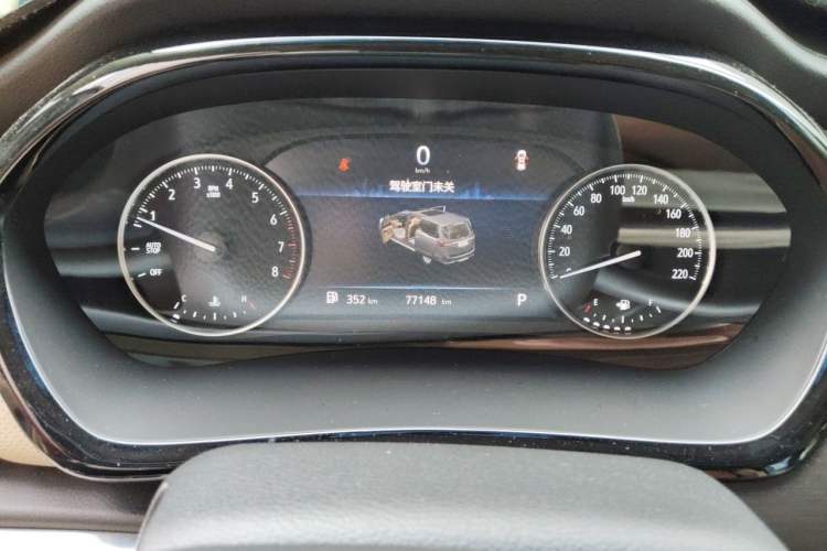 Used Buick GL8 2023 Facelifted Land Cruiser Executive Luxury Version Instrument Cluster