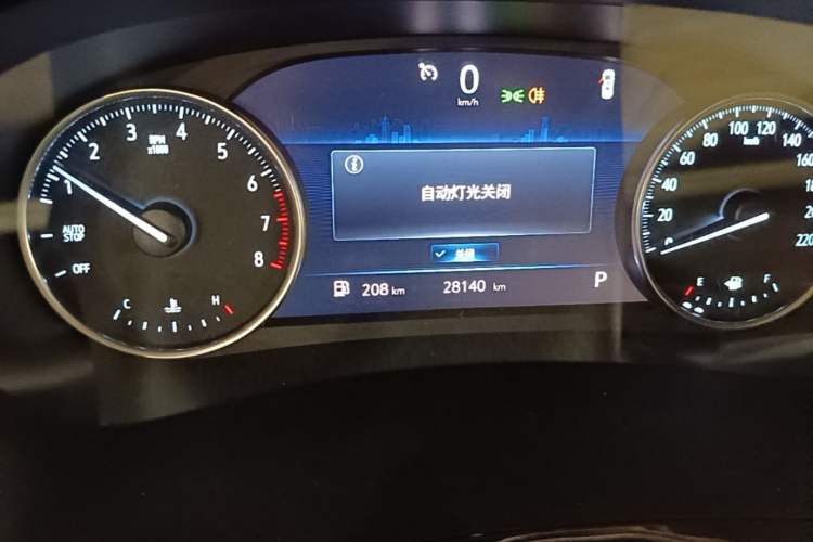 Used Buick GL8 2023 Facelifted Land Cruiser Executive Luxury Version Instrument Cluster