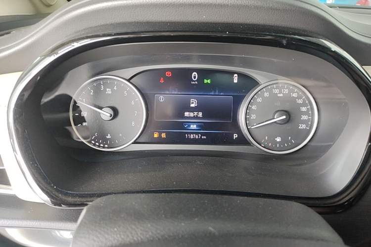 Used Buick GL8 2023 Facelifted Land Cruiser Executive Luxury Version Instrument Cluster
