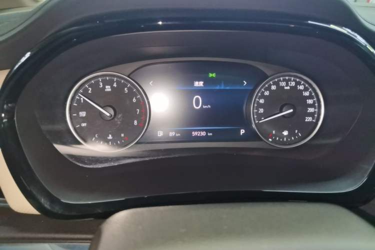 Used Buick GL8 2023 Land Executive Class Deluxe Model Instrument Cluster