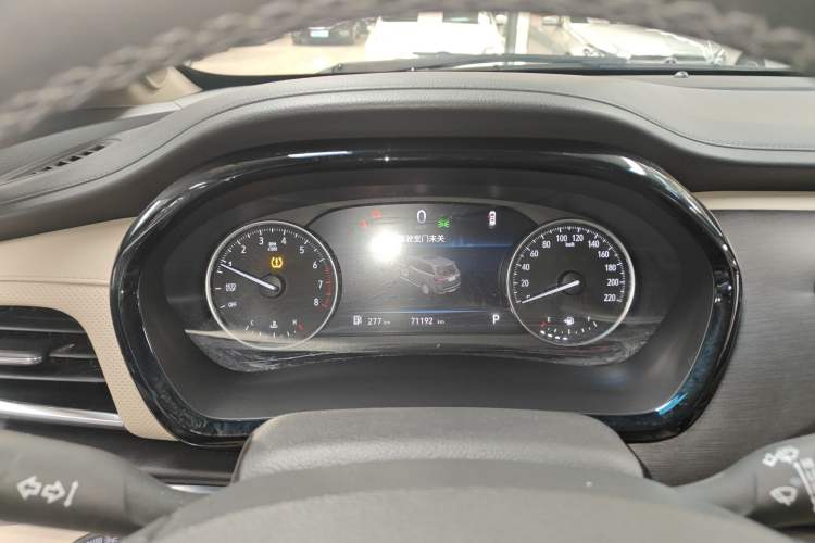 Used Buick GL8 2023 Facelifted Land Cruiser Executive Luxury Version Instrument Cluster