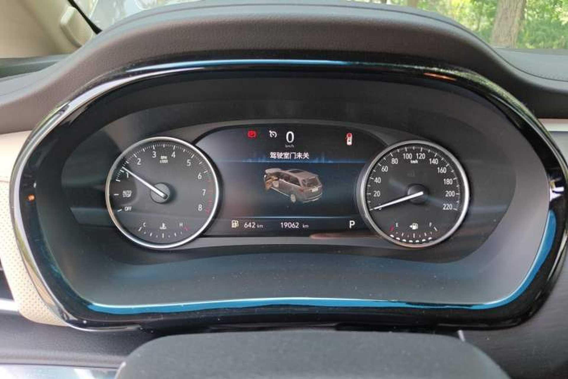 Used Buick GL8 2023 Facelifted Land Cruiser Executive Luxury Version Instrument Cluster