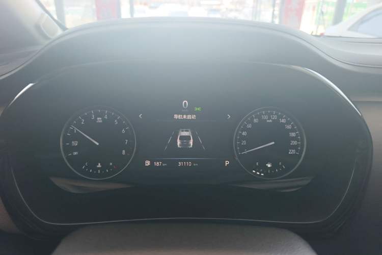 Used Buick GL8 2023 Facelifted Land Cruiser Executive Luxury Version Instrument Cluster