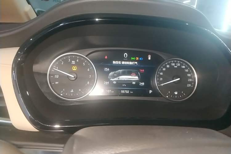 Used Buick GL8 2023 Facelifted Land Cruiser Executive Luxury Version Instrument Cluster