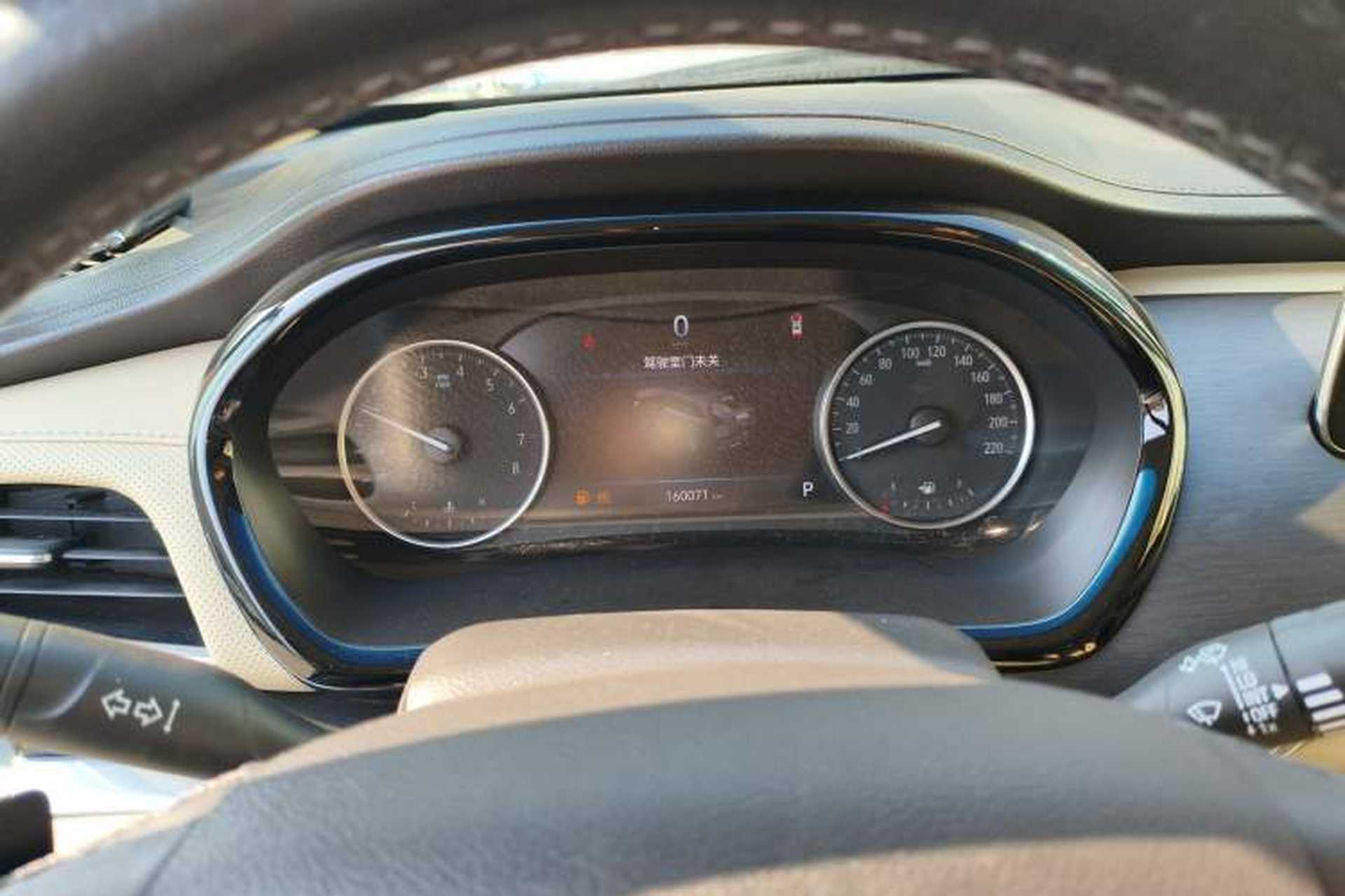 Used Buick GL8 2023 Land Executive Class Deluxe Model Instrument Cluster
