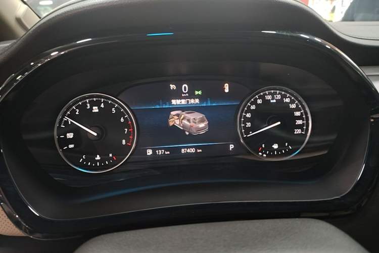 Used Buick GL8 2023 Facelifted Land Cruiser Executive Luxury Version Instrument Cluster