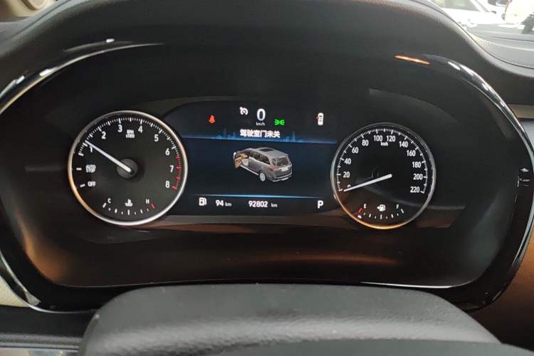 Used Buick GL8 2023 Facelifted Land Cruiser Executive Luxury Version Instrument Cluster
