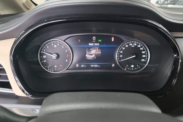 Used Buick GL8 2023 Facelifted Land Cruiser Executive Luxury Version Instrument Cluster