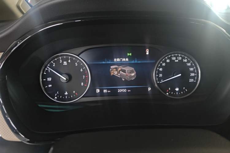 Used Buick GL8 2023 Facelifted Land Cruiser Executive Luxury Version Instrument Cluster