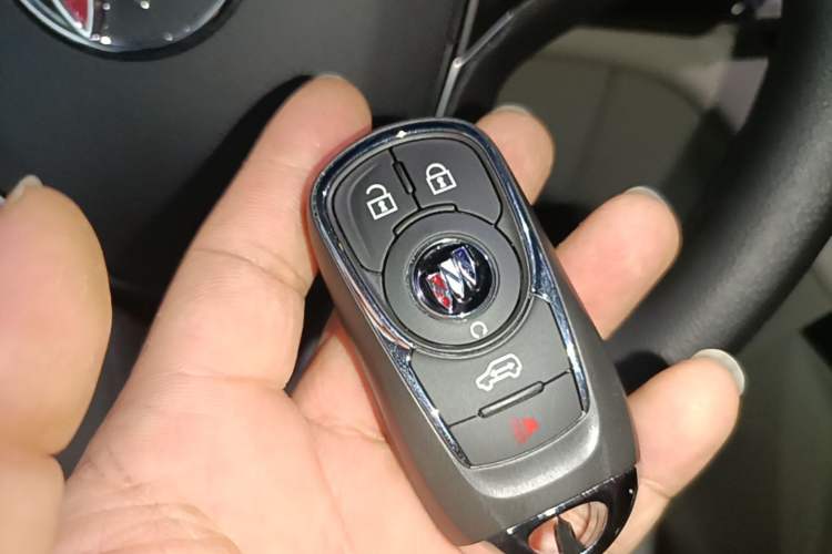 Used Buick GL8 2023 ES Lu Zun Comfort Model Interior 1