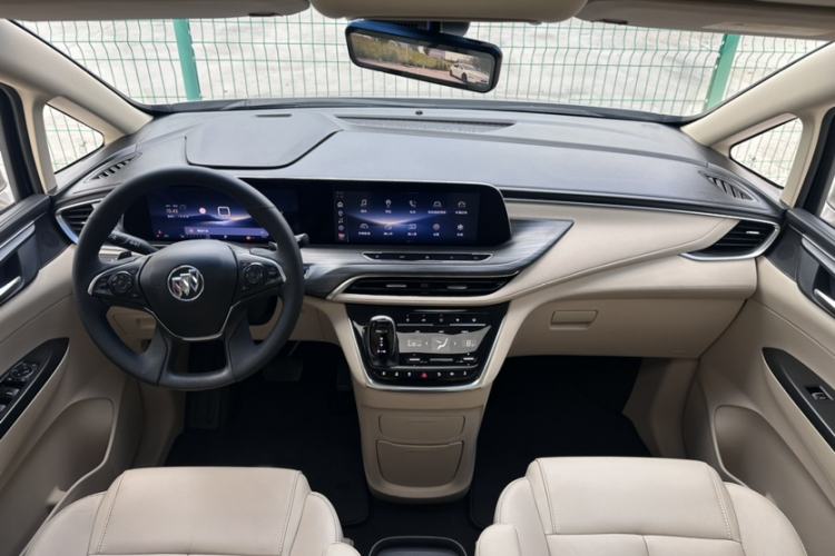 Used Buick GL8 2023 ES Lu Zun Deluxe Model Interior 1