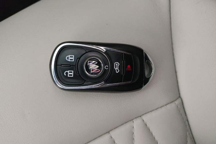 Used Buick GL8 2023 Land Executive Class 652T Luxury Model Interior 1