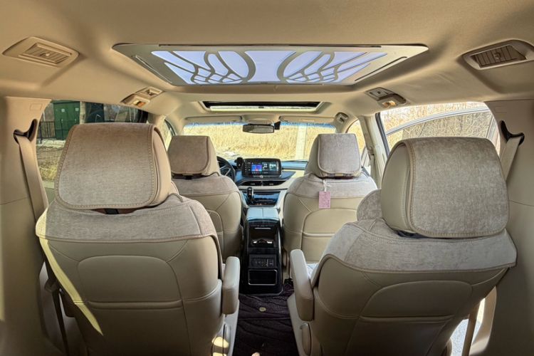 Used Buick GL8 2023 Land Executive Class 652T Luxury Model Interior 10