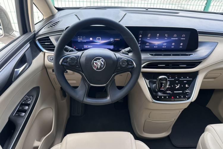 Used Buick GL8 2023 ES Lu Zun Deluxe Model Interior 4