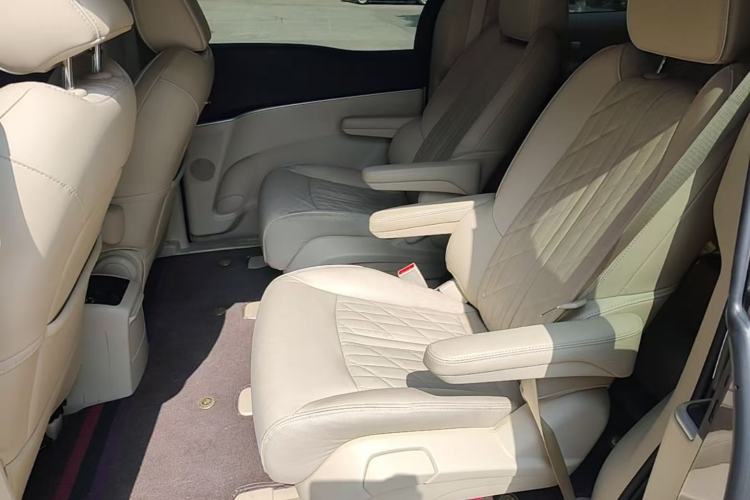 Used Buick GL8 2023 Land Executive Class 652T Luxury Model Interior 5