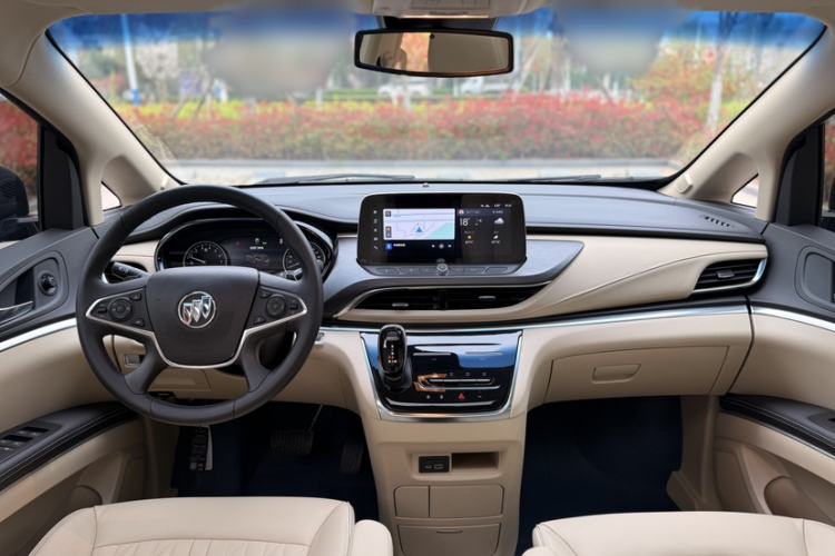 Used Buick GL8 2023 Facelifted Land Cruiser Executive Luxury Version Interior 6
