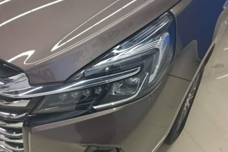Used Buick GL8 2023 Facelifted Land Cruiser Executive Luxury Version Left Front Headlight