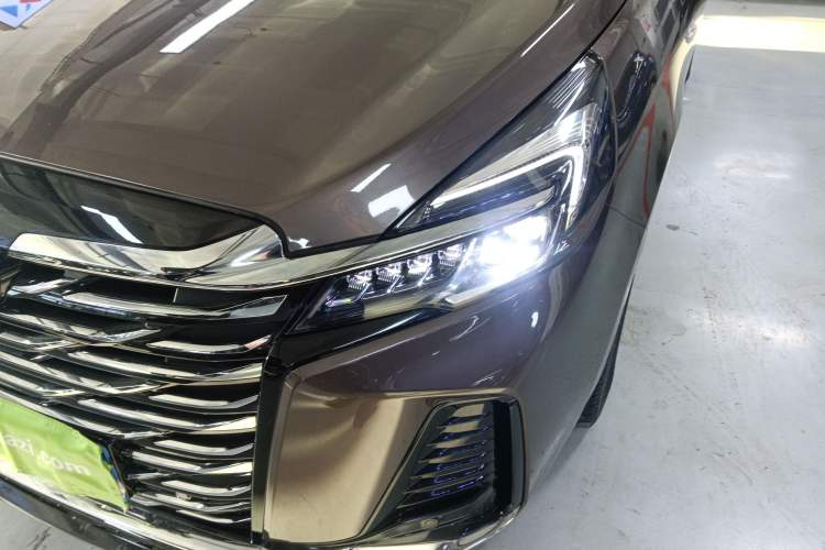Used Buick GL8 2023 Land Executive Class Smart Enjoyment Model Left Front Headlight