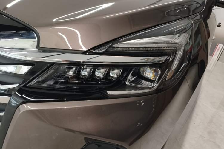 Used Buick GL8 2023 Land Executive Class Smart Enjoyment Model Left Front Headlight