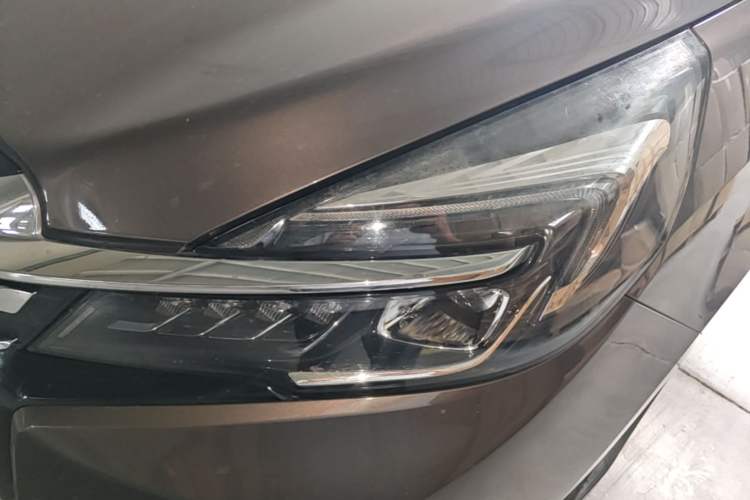 Used Buick GL8 2023 Land Executive Class Smart Enjoyment Model Left Front Headlight