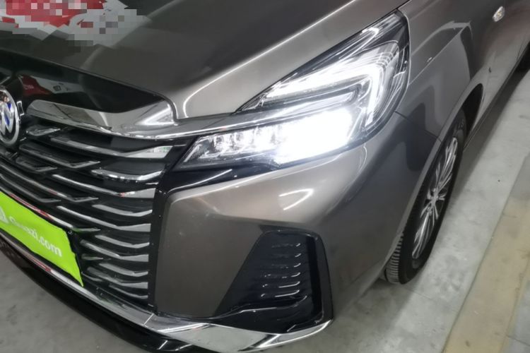 Used Buick GL8 2023 Facelifted Land Cruiser Executive Luxury Version Left Front Headlight