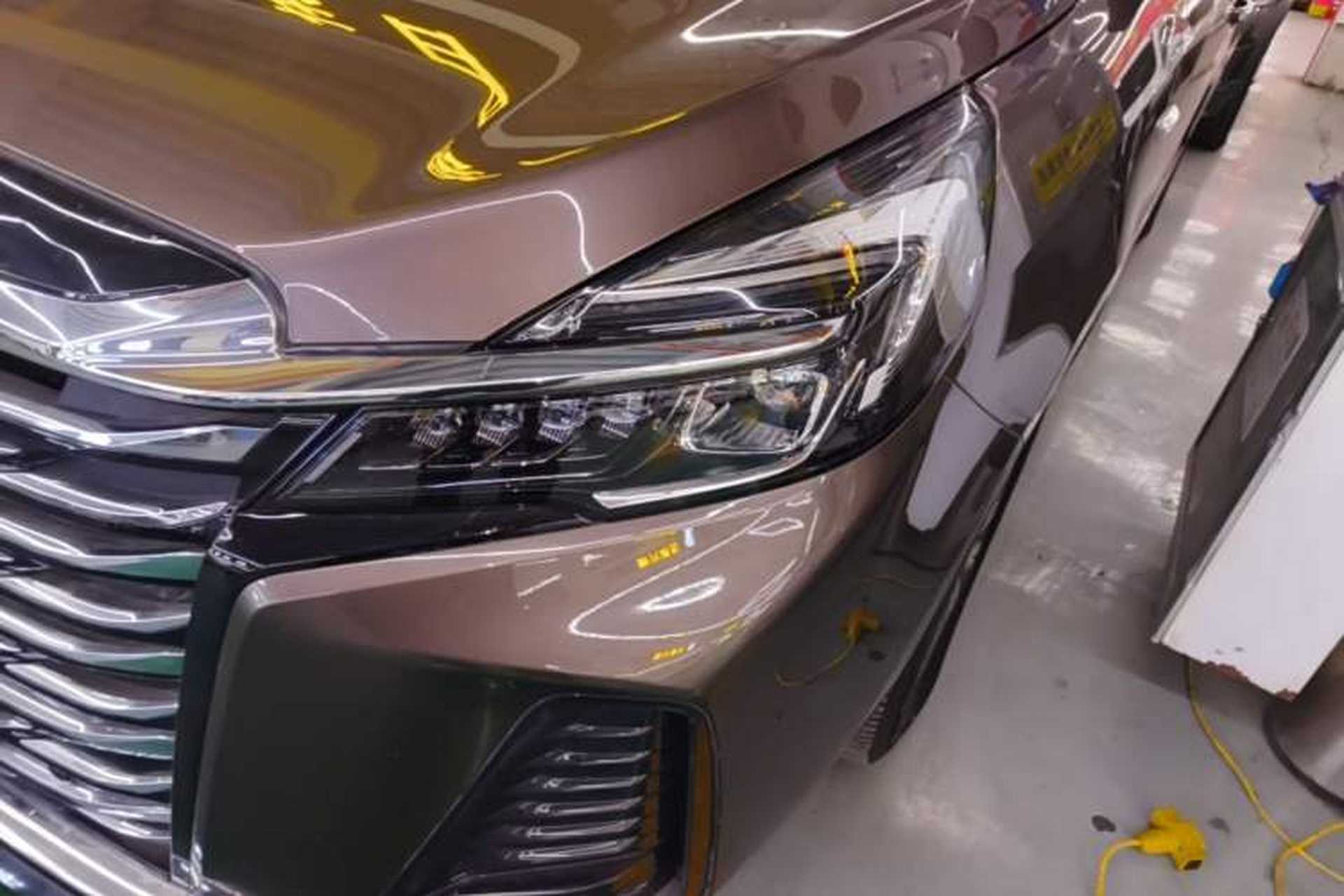 Used Buick GL8 2023 Facelifted Land Cruiser Executive Luxury Version Left Front Headlight