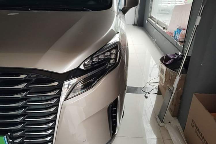 Used Buick GL8 2023 ES Lu Zun Luxury Edition and Yue Version Left Front Headlight